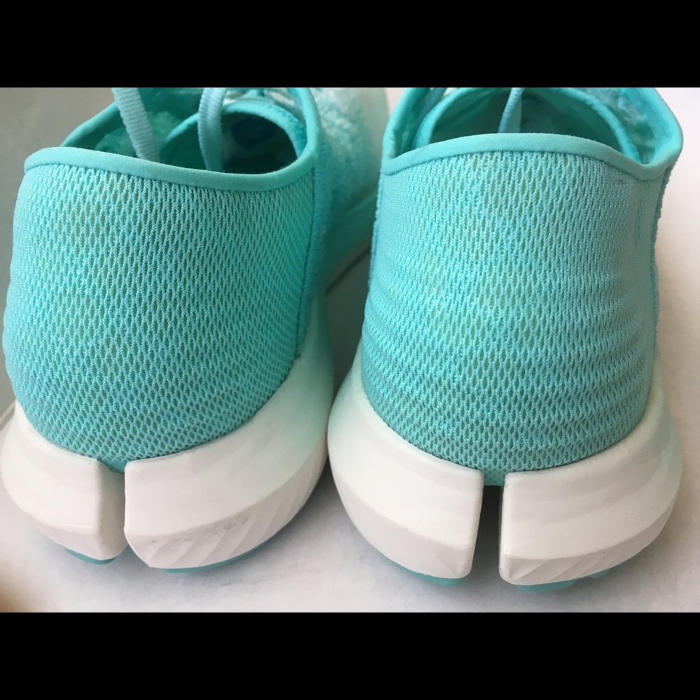 Under Armour athletic shoes ultra light shoes UA SpeedForm base breathable shoe - Picture 5 of 11